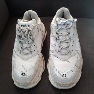 Balenciaga triple S Sneakers